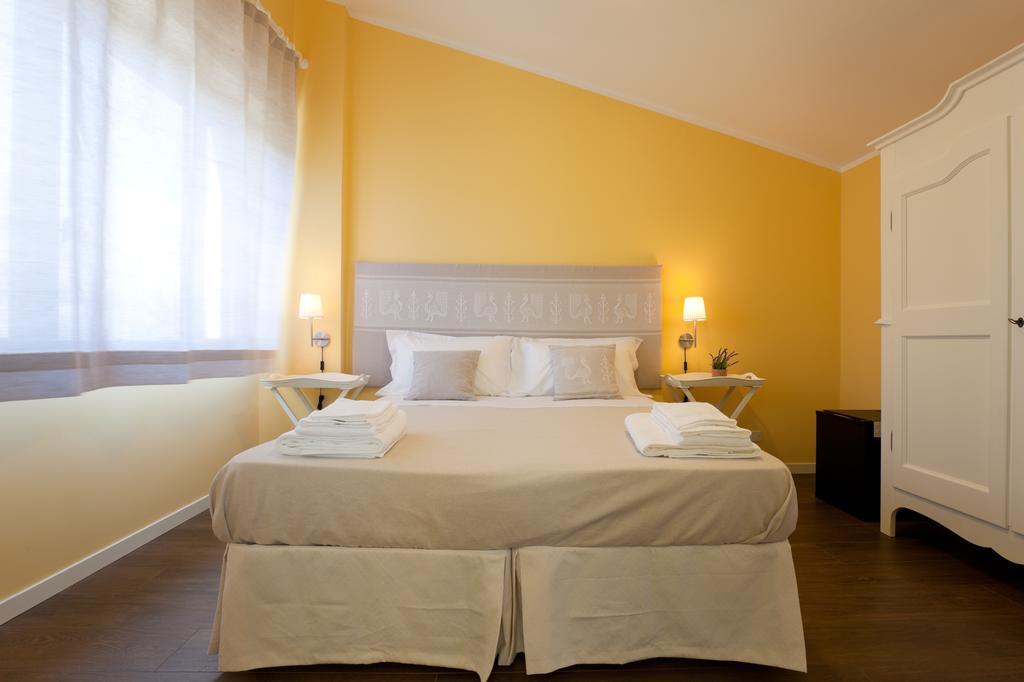 La Tuia E Il Tasso Bed & Breakfast Cagliari Luaran gambar