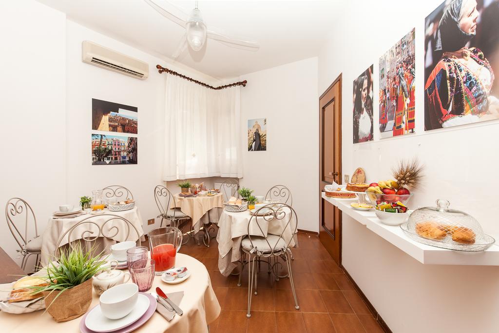 La Tuia E Il Tasso Bed & Breakfast Cagliari Luaran gambar