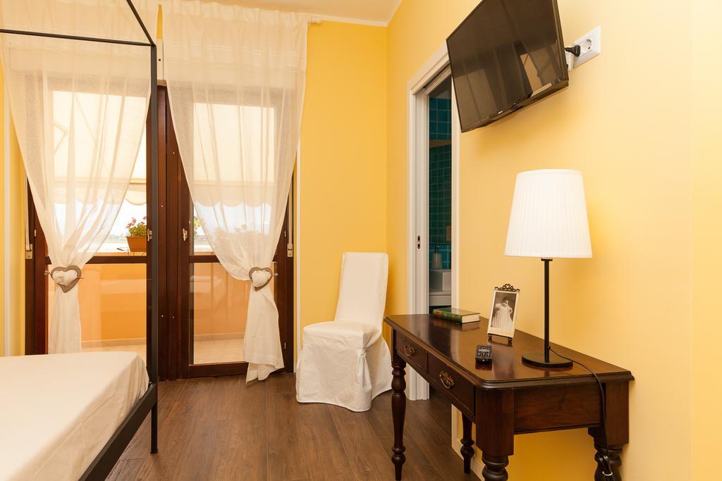 La Tuia E Il Tasso Bed & Breakfast Cagliari Bilik gambar