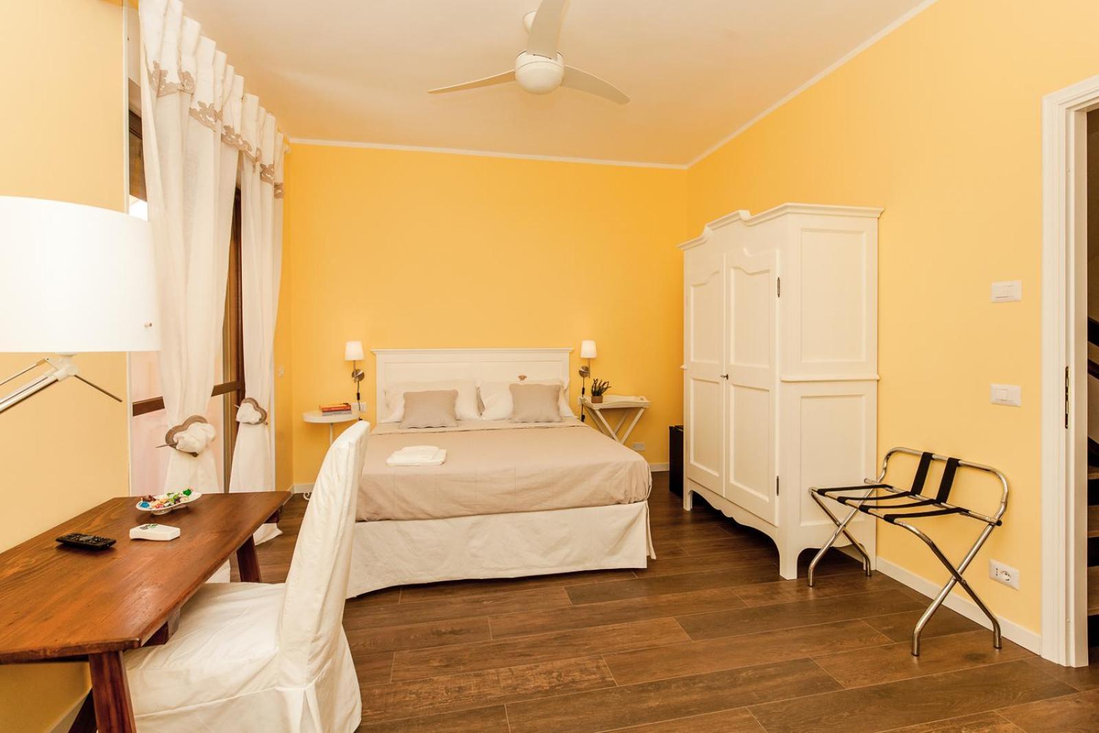 La Tuia E Il Tasso Bed & Breakfast Cagliari Luaran gambar