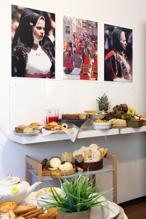La Tuia E Il Tasso Bed & Breakfast Cagliari Luaran gambar