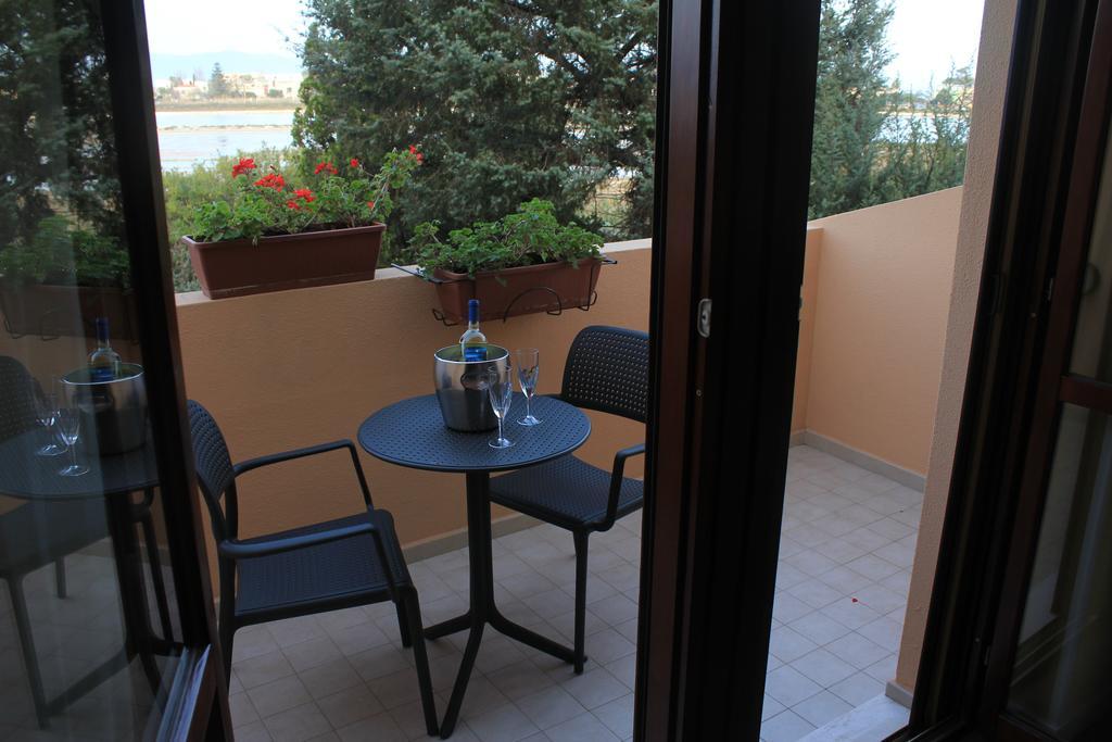 La Tuia E Il Tasso Bed & Breakfast Cagliari Luaran gambar